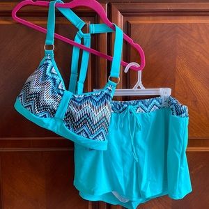 BEAUTIFUL BATHING SUIT